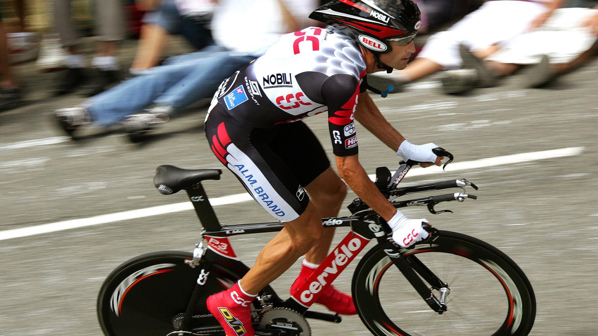 湖人队老板公开表态，队伍目标总冠军，湖人队老大